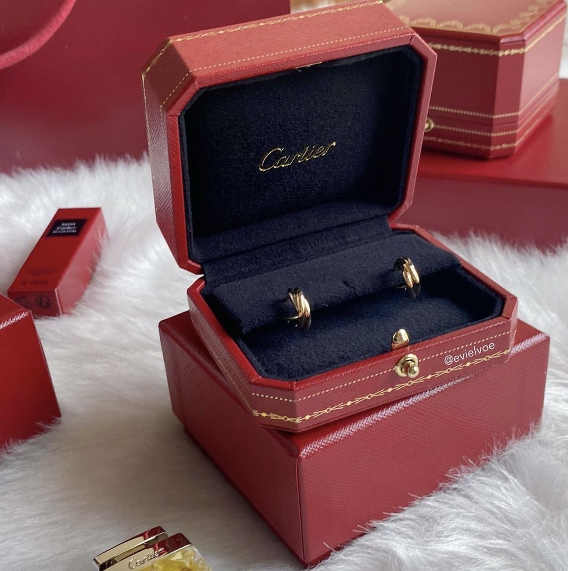 カルティエピアス・イヤリング買取｜定価以上・相場以上で売る